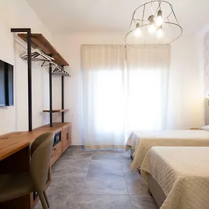 https://bb-poggiobonizio.it-tuscanyhotel.com