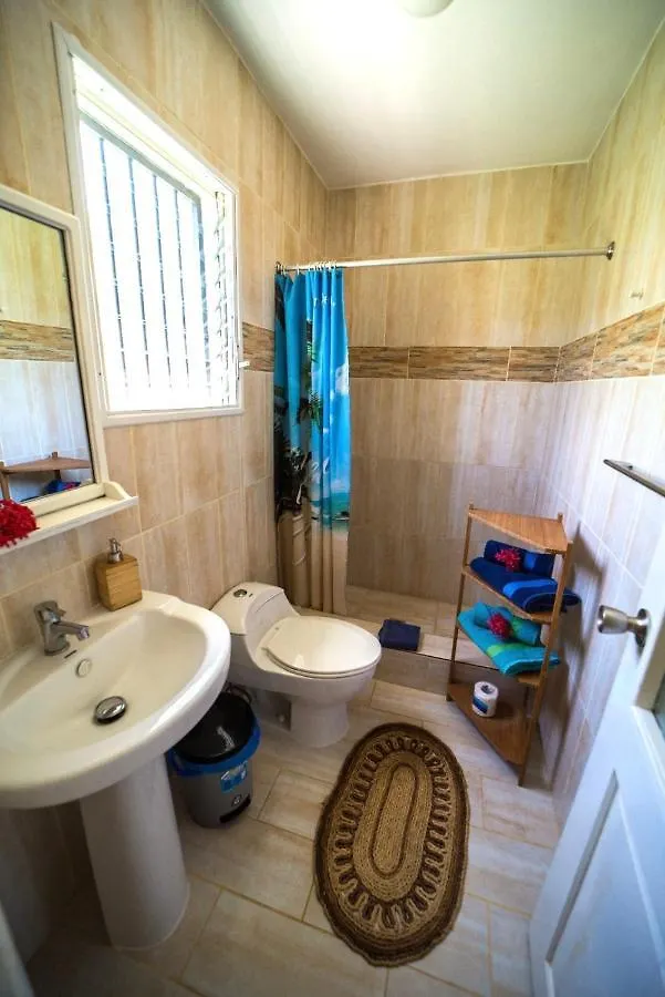 Casa Azul Las Galeras Bed & Breakfast